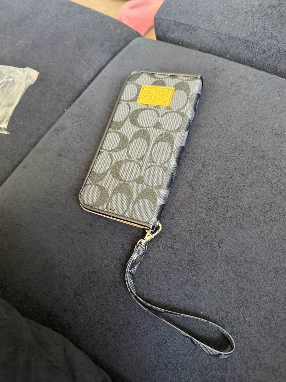 Black Signature Wristlet Phone Wallet